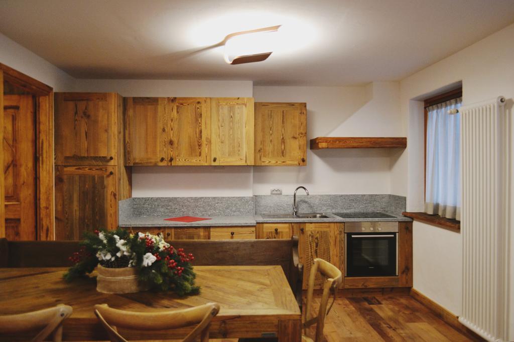 Maison Carrel Elegant 6 ブレウイル・チェルヴィナイア 部屋 写真